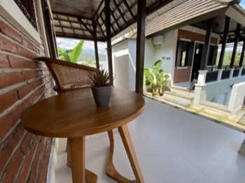Parawiya balcony seating area