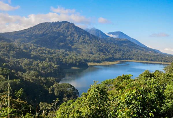 Mount Lesung Hiking