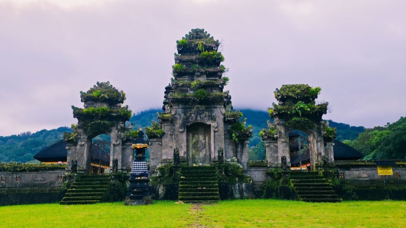 Tamblingan Temple